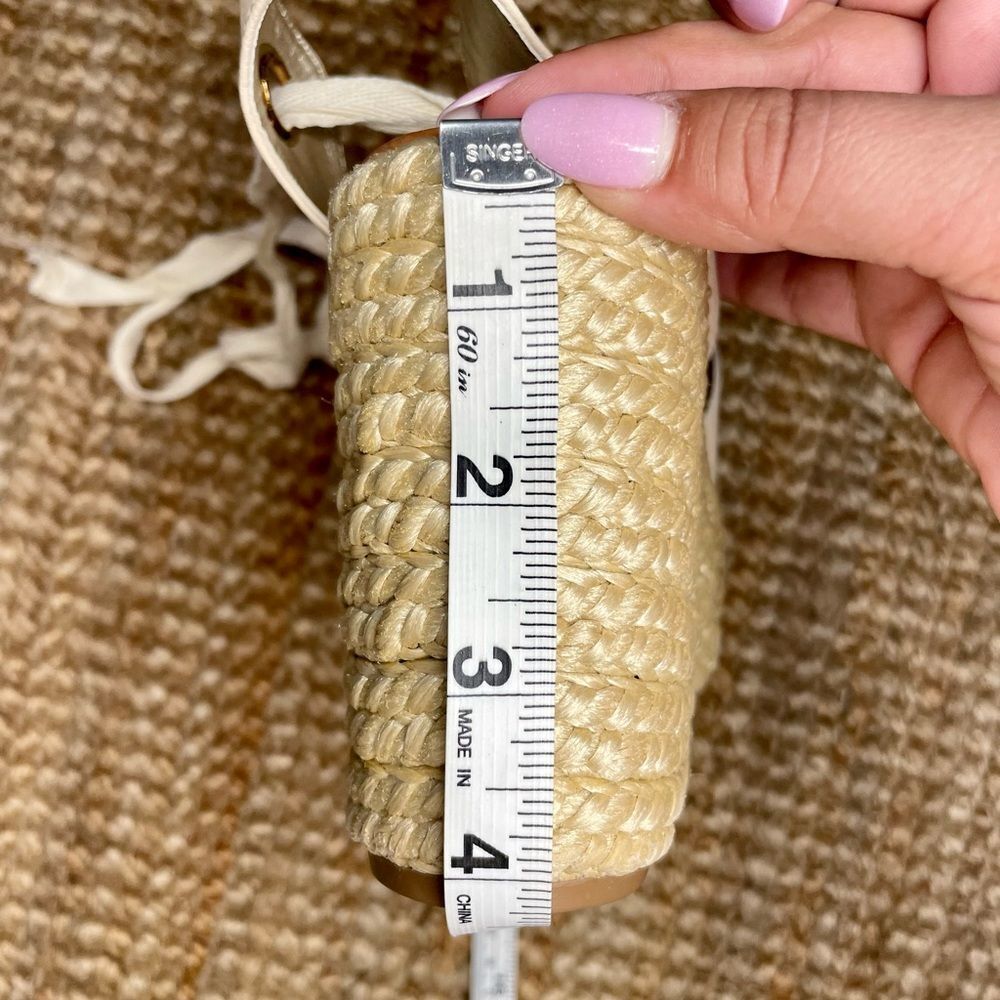 Wedges  - Picture 4 of 8